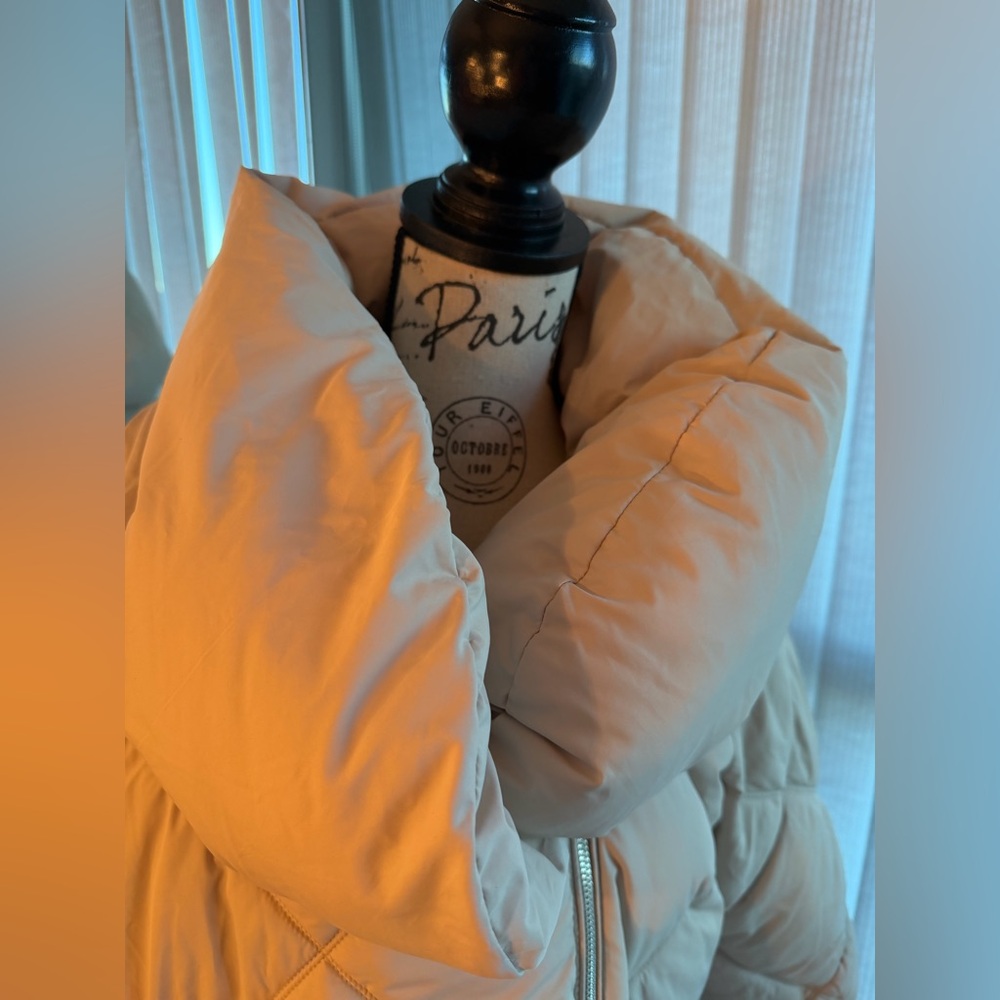 Karen Millen Beige Puffer Coat - Picture 9 of 12